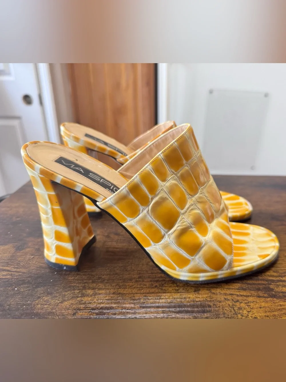 Via Spiga Italy Yellow Croc Embossed Leather Mules Chunky Block Heel Sandals 7 - Picture 1 of 12